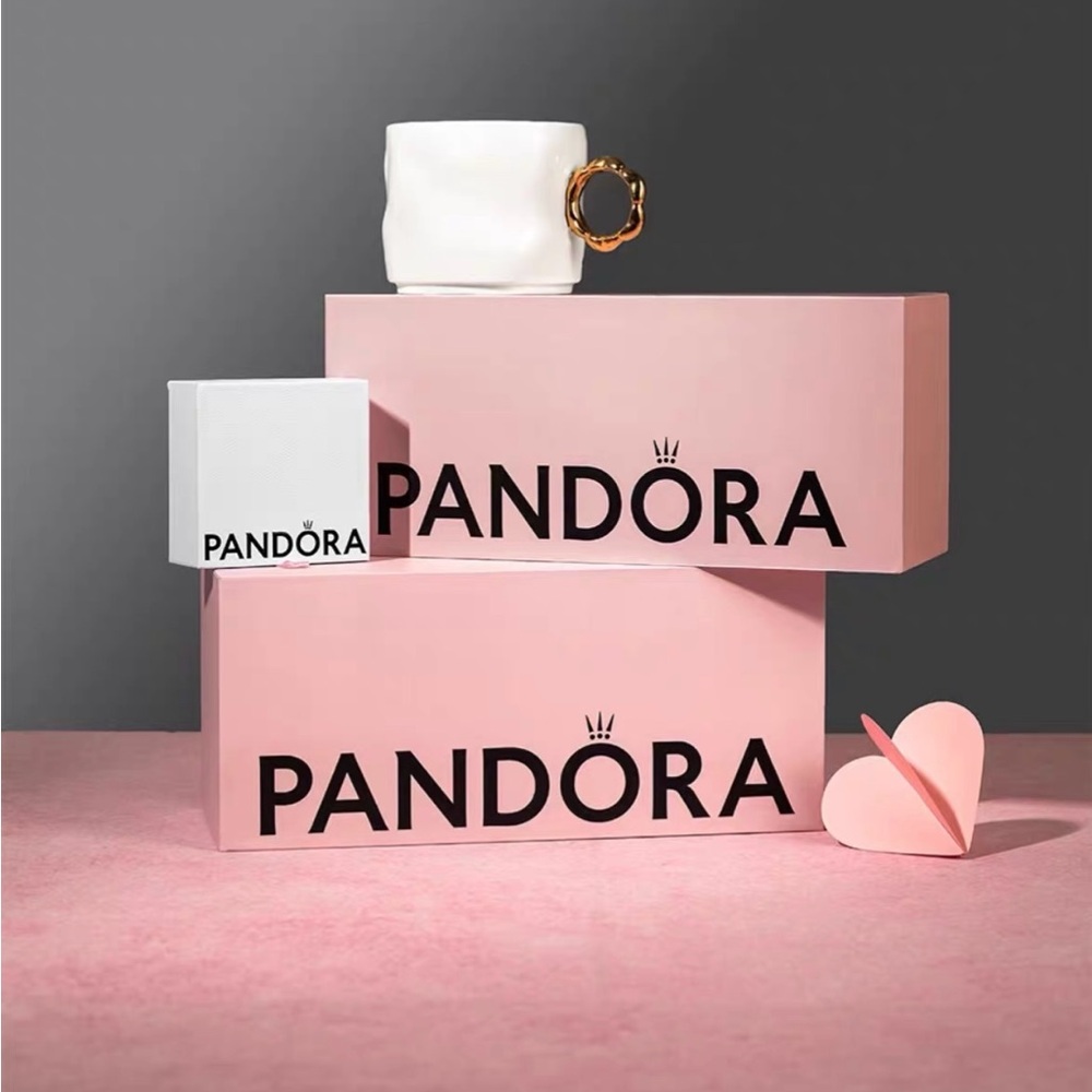 Pandora Pink Gift Box Set - Picture 2 of 15
